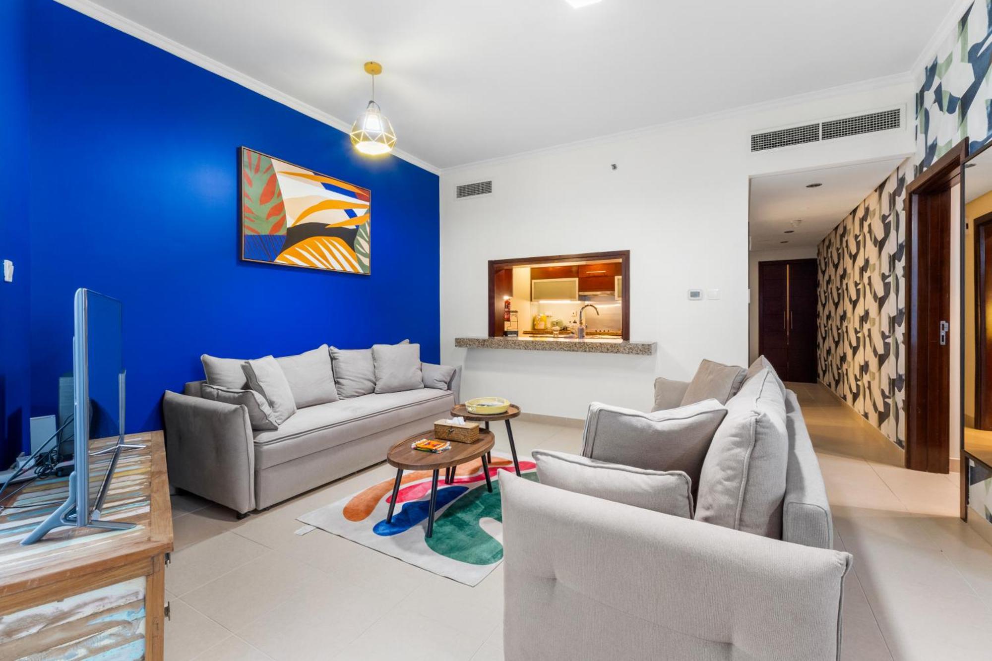 Stylish 1 Bedroom - Burj Khalifa View- 5Mn Walk To Dubai Mall-Apartment In Burj Views Tower شقة دبي